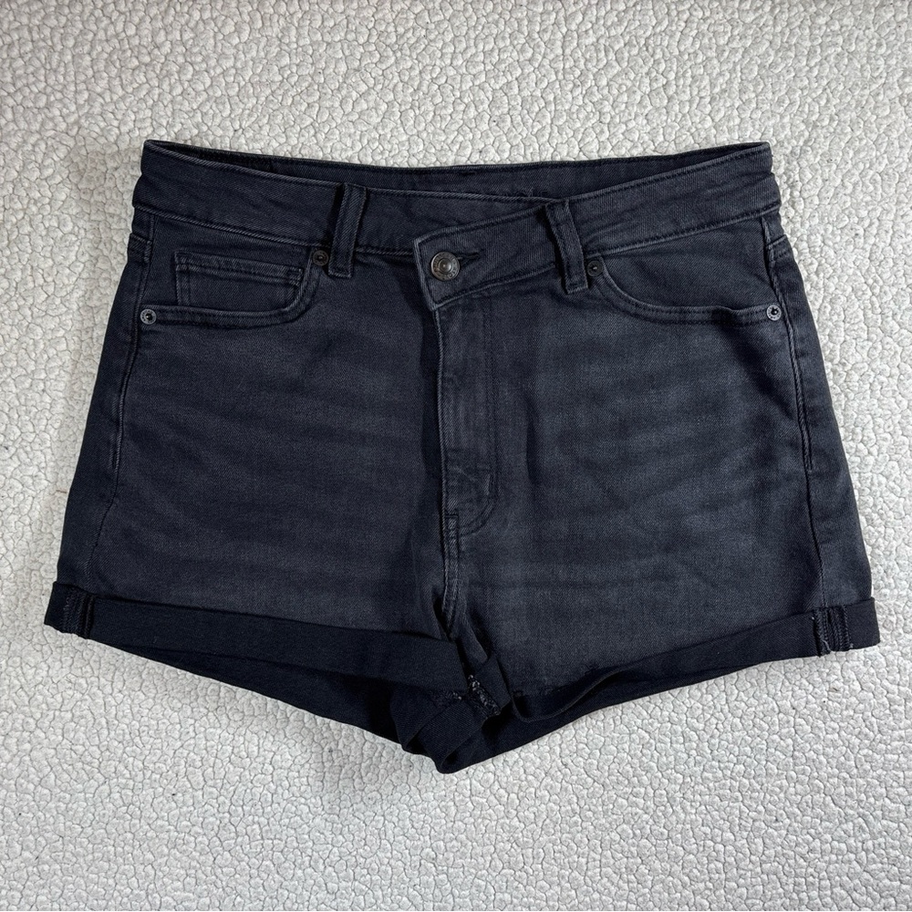 American Eagle Stretch Highest Rise Mom Short Women Black Size 6 Cuffed Shorts